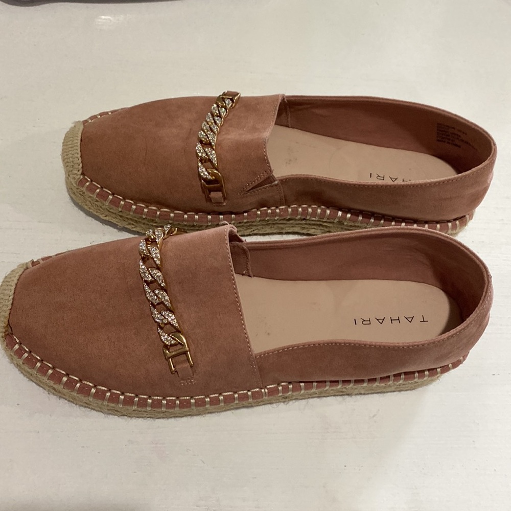Tahari Brooklyn Size 9.5 Women's Pink Espadrille Flats! - Picture 3 of 9